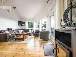 House with BBQ - Image 4