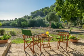 Chalet with garden & terrace - Image 5