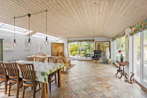 Fully equipped holiday home with BBQ & terrace | Pets are welcome - Image 5
