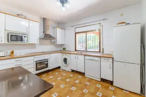 Maison de vacances entièrement équipée avec jardin, barbecue et piscine privée | Vue jardin | Avec animaux acceptés - Image 5