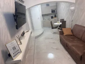 Holiday apartment with garden & jacuzzi - Image 4