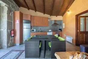 Holiday home | Mountain view - Image 4