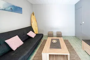 Flat with garden & terrace | Garden view - Image 5