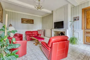 House with barbeque, terrace & garden - Image 5