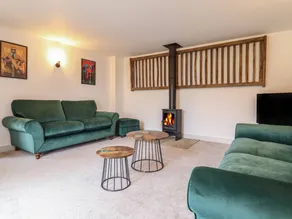 Cottage with garden - Image 4