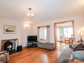 Cottage with garden | Beach view - Image 4