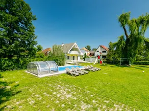 Holiday home with private pool, garden & barbecue - Image 3