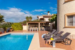 Schöne Villa mit privatem Pool, Grill und Garten - Image 4