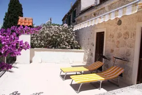 Fully equipped house with BBQ & garden | Pets allowed - Image 2