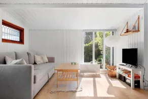 Holiday home with terrace & barbecue - Image 2
