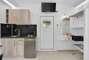 Studio avec barbecue, jardin et terrasse | Vue jardin - Image 5