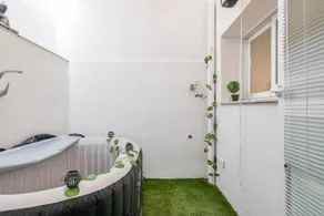 Family-oriented holiday apartment with hot tub & terrace | City view | Dogs allowed - Image 2