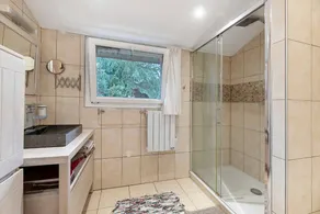 Holiday Home 'Bergerie at Domaine de Cabu' with Mountain View, Shared Pool and Wi-Fi - Image 5
