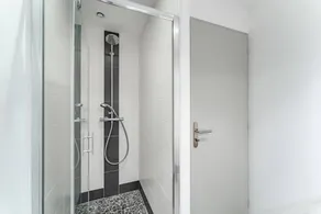 Appartement avec terrasse - Image 4