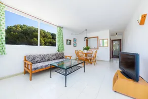 Casa vacacional con terraza | Vistas al jardín - Image 4