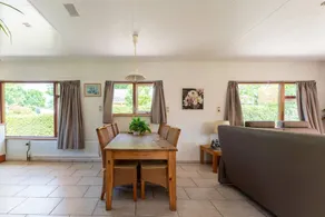 Holiday Home With Shared Pool - Image 3