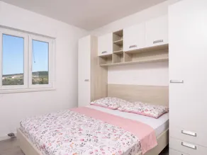 Apartamento con 2 habitaciones para 5 personas - Image 5
