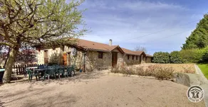 Gite with barbecue, garden & terrace - Image 5