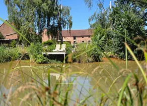 Gite with BBQ, terrace & garden - Image 2