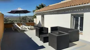 Holiday home with terrace, BBQ & garden | Mountain view - Image 5