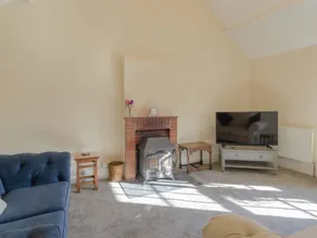 Family-oriented pleasant cottage with garden - Image 3