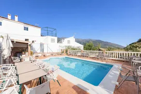 Wonderful cottage with garden, terrace & barbecue - Image 5