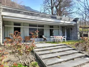 Apartment with garden, terrace & private pool - Image 2