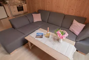 Appartamento adatto alle famiglie con griglia e giardino | Vista sul giardino - Image 2