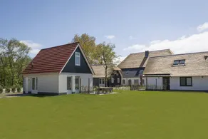 Merveilleux bungalow adapté aux familles avec terrasse et jardin | Avec animaux acceptés - Image 2
