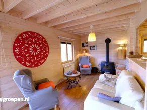 Chalet in massive wood with all comfort for 6 persons - Image 2