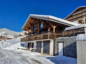 Chalet with garden, BBQ & terrace | Mountain view - Image 2