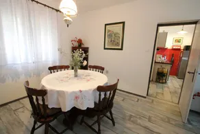 Apartment with terrace & barbeque - Image 5