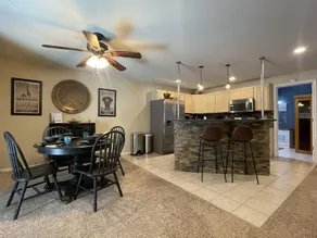 579 Spindrift Ct Unit B - Image 3
