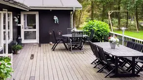 Holiday home with terrace, pool & sauna - Image 2