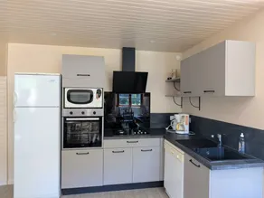 Cottage with garden & barbecue - Image 3