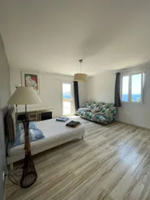Fully equipped flat with garden, terrace & barbeque | Sea view | Good for workation | Dogs allowed - Image 3