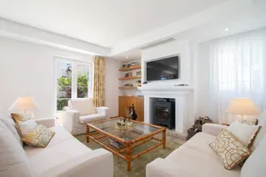 Fully equipped house with pool & terrace | Mountain view - Image 5