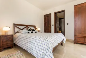 Encantadora villa totalmente equipada con terraza, jardín y piscina privada - Image 5