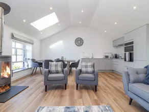 Child-friendly charming cottage with garden | Beach view | Pets are welcome - Image 4