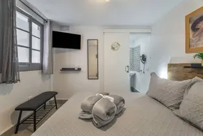 Chambre chez l'habitant avec terrasse et internet haut débit | Parfaite pour le travail à distance - Image 3