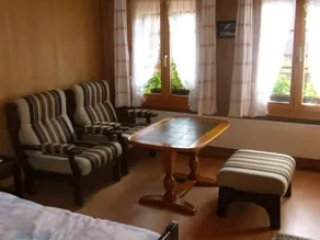Apartment with heated pool, BBQ & garden | Nature view | Pets are welcome - Image 3