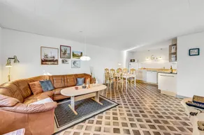Fully equipped lovely flat with terrace | Pet-friendly - Image 3
