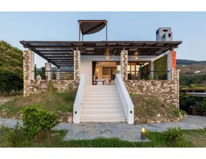 Fully equipped lovely finca with garden, barbeque & hot tub | Sea view | Good for workation - Image 4