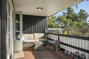 House with terrace & barbecue - Image 2