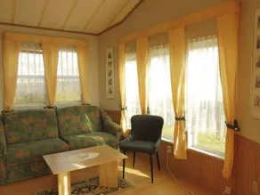 Casa con barbacoa, piscina climatizada y jardín | Vistas a la naturaleza - Image 2