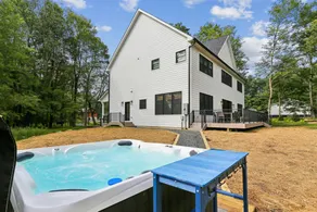 Experience luxury at Summit and Shore, a 5-bedroom retreat in beautiful Swanton, MD. - Image 3