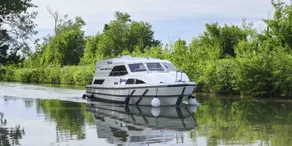Family-friendly beautiful boat with terrace & garden | Dogs allowed - Image 2