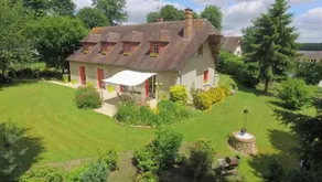 Bed and breakfast with barbeque, garden & jacuzzi | Garden view | Pet-friendly - Image 4