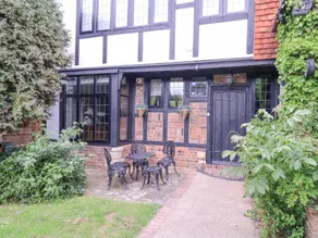Cottage with garden | Beach view - Image 5
