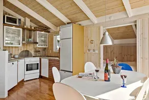 House with terrace, barbeque & garden - Image 5